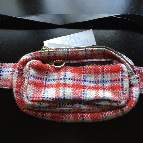 Urban Outfitters Red Plaid woven belt bag - Picture 4 of 5